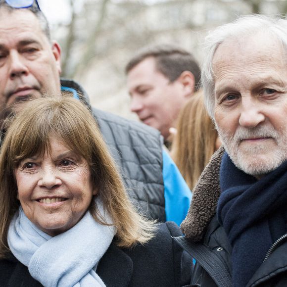 Chantal Goya et Jean-Jacques Debout aux obsèques de Michel Georges Alfred Catty à l'église Saint-Jean de Montmartre à Paris le 31 janvier 2020. Photo by Magali Cohen/ABACAPRESS.COM