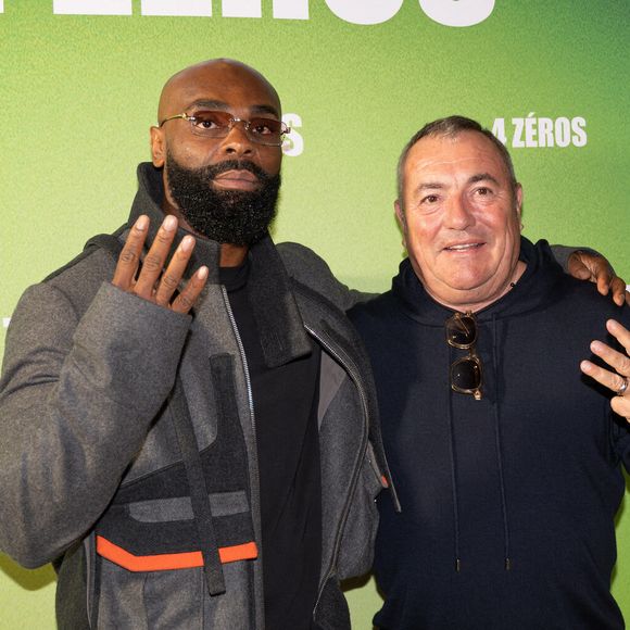 Kaaris et Fabien Onteniente lors de la première du film 4 Zeros de Fabien Onteniente à Plan-de-campagne, près de Marseille, France, le 9 octobre 2024. Photo par Laurent Coust/ABACAPRESS.COM