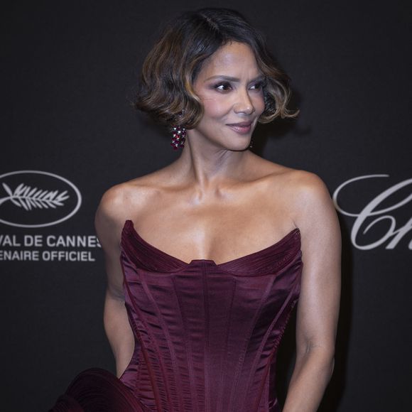 Halle Berry - Photocall du dîner "Chopard Universe 2025" à l'aéroport de Mandelieu lors du 78ème Festival International du Film de Cannes le 19 mars 2025. © Olivier Borde/Bestimage