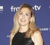 Julie Gayet et François Hollande sont apparus tout sourire sur un cliché en noir et blanc.

Julie Gayet à la 19ème édition du Festival du film francophone d'Angoulême, le 24 août 2026. © COADIC GUIREC / BESTIMAGE