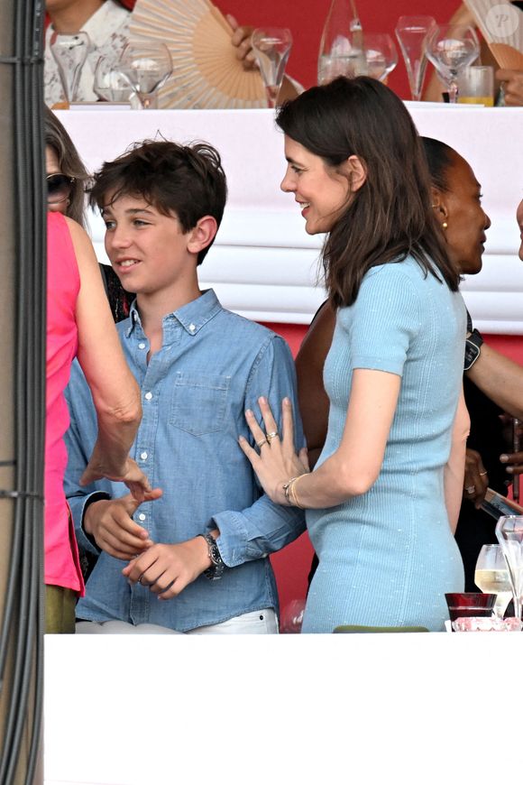 Charlotte Casiraghi, son fils, né de son union avec Gad Elmaleh, Raphael, lors deà la 2eme journée du Jumping International de Monte-Carlo, le 4 juillet 2024. © Bruno Bebert/Bestimage