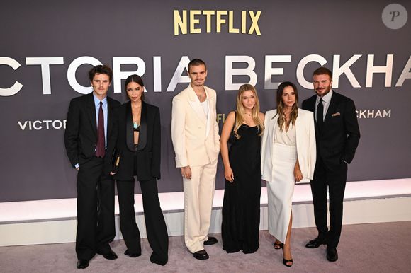 Les célébrités arrivent à la première mondiale de 'Victoria Beckham' de Netflix au Curzon Mayfair, Londres le 08 Oct 2025

Credit : INSTARimages