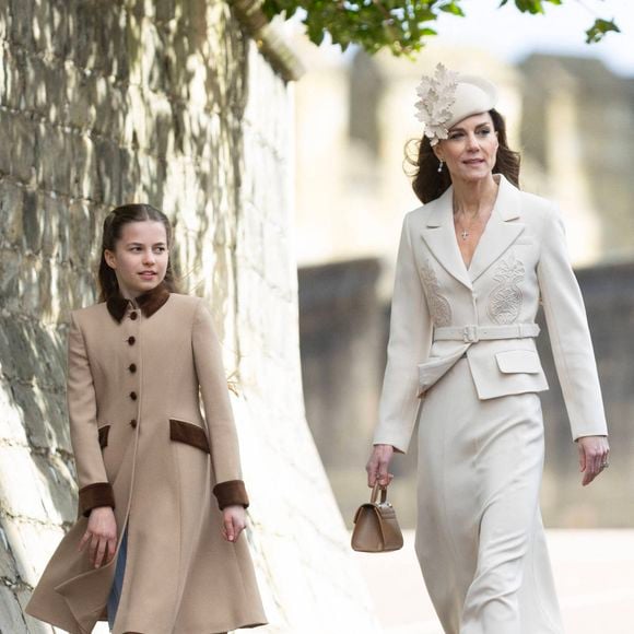 La princesse Catherine (Catherine "Kate" Middleton, princesse de Galles), la princesse Charlotte (La princesse Charlotte de Galles), la messe traditionnelle de Pâques à la chapelle Saint-Georges à Windsor, Royaume-Uni, 5 avril 2026.  Dana Press / Bestimage