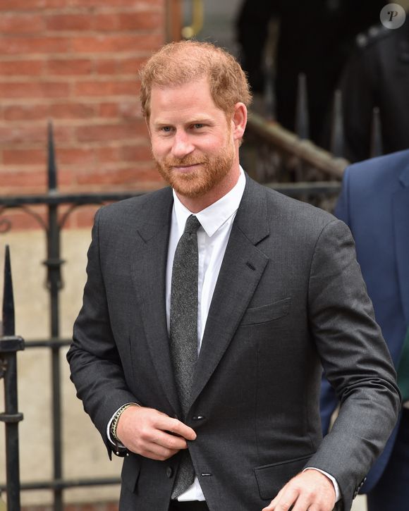 Le prince Harry, duc de Sussex, à la sortie du procès contre l'éditeur du journal "Daily Mail" à Londres, Royaume Uni, le 30 mars 2023. © Thomas Krych/Zuma Press/Bestimage