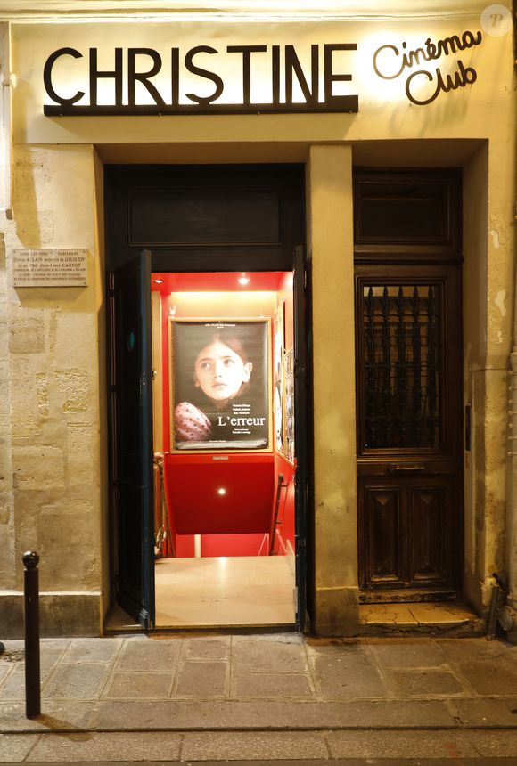 Exclusif - Illustration lors de la projection du premier court-métrage de Pascale Louange "L'erreur" au cinéma Le Christine à Paris le 21 janvier 2025. "L'Erreur", lorsque l'enfant est victime de l'aliénation maternelle. Un film bouleversant.

© Marc Ausset-Lacroix / Bestimage