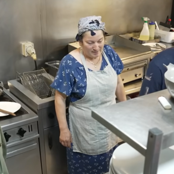 Et noté 4,2/5 par les avis des clients sur Google.

Philippe Etchebest s'est rendu dans le restaurant routier de Bachir pour "Cauchemar en cuisine".