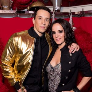 À travers son objectif, Johann Jacotey s'est imposé comme un artiste à part entière, tout en restant un témoin privilégié de la vie de sa célèbre sœur.

Grégoire Lyonnet et sa femme Alizée -  Backstage de l'émission "Tous au Moulin Rouge pour le sidaction" au Moulin Rouge à Paris le 20 mars 2017. L'émission sera diffusée sur France 2 le samedi 25 mars à 21h00. © Cyril Moreau - Dominique Jacovides / Bestimage