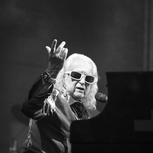 Polnareff en concert lors du festival du Printemps de Pérouge au Château de Saint-Exupéry à Saint-Maurice de Rémens. Le 28 juin 2023
© Sandrine Thesillat / Panoramic / Bestimage