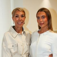 "Ma vie s'est arrêtée" : Après le départ soudain de sa mère, Mathilde Favier, sa fille Héloïse s'exprime