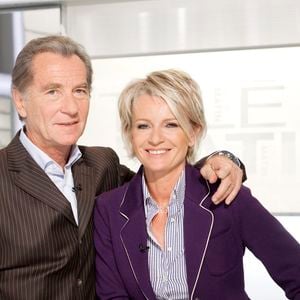 Archives -  William Leymergie et Sophie Davant sur le plateau de Télématin le 4 octobre 2010.  Jean-Jacques Descamps via Bestimage