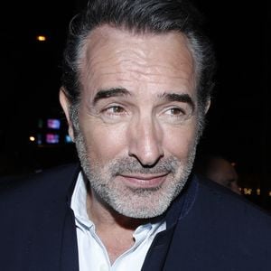 Exclusif - Jean Dujardin - Arrivées à l'avant-première du film "Sur les chemins noirs" au cinema UGC Normandie à Paris le 13 mars 2023. © Denis Guignebourg/ Bestimage