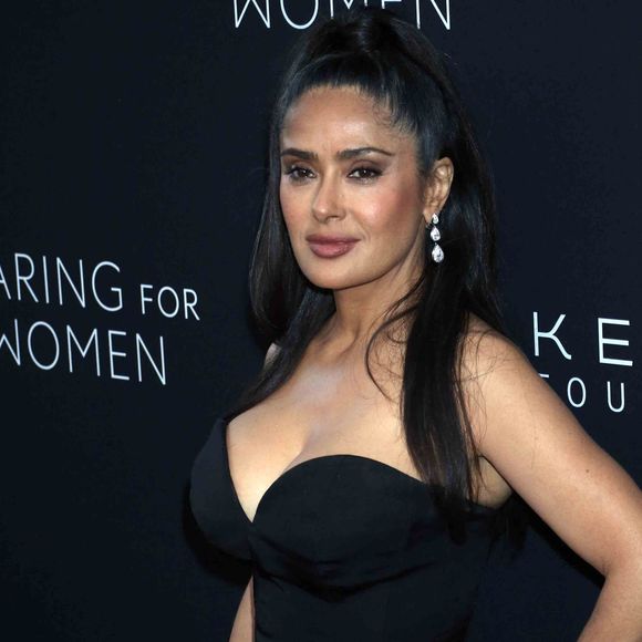 Salma Hayek Pinault au quatrième dîner annuel "Caring for Women" de la Fondation Kering, au restaurant The Pool, le 11 septembre 2025 à New York. © PPS/Bestimage