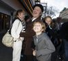 Dans "VSD", le chanteur était même allé à s’amuser des interprétations faites de sa prestation et sa potentielle nudité : "Je ne me serais pas permis… et puis je serais en taule". 

Exclusif - Philippe Katerine, Julie Depardieu et leurs enfants -  Arrivées à la première du film Astérix et Obélix "L'Empire du Milieu" au cinéma Le Grand Rex à Paris le 15 janvier 2023.