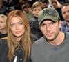 Sur les réseaux, la jeune femme a relayé un message en story : "Nous avons choisi ce pays. Nous le soutenons".

Caroline Receveur et Hugo Philip au match de NBA Game Paris 2020 entre les Bucks de Milwaukee et les Charlotte Hornet à l'AccorHotels Arena à Paris, le 24 janvier 2020.

Photo : Veeren / Bestimage