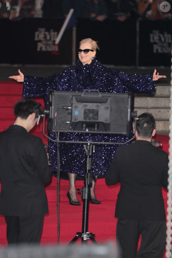 Londres, ROYAUME-UNI Des célébrités arrivent au photocall 'A Night With Runway' pour 'Le Diable s'habille en Prada 2' à Leicester Square, Londres.



Sur la photo : Meryl Streep