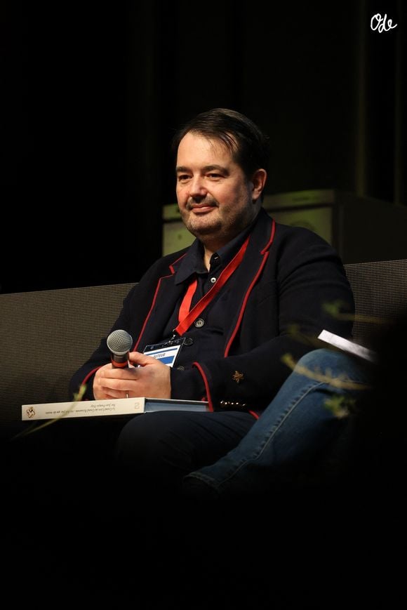 Jean-François Piège au 20ème Festival du Livre gourmand au Théâtre de Périgueux, le 15 novembre 2025. ©Jean-Marc LHOMER/Bestimage.