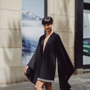 Eve Gilles, Miss France 2024, à son arrivée au défilé de haute couture automne-hiver 2026-2027 de Stéphane Rolland, qui s'est tenu à l'Olympia, à Paris, en France, le 7 juillet 2026. Photo de Marie-Paola Bertrand-Hillion/ABACAPRESS.COM