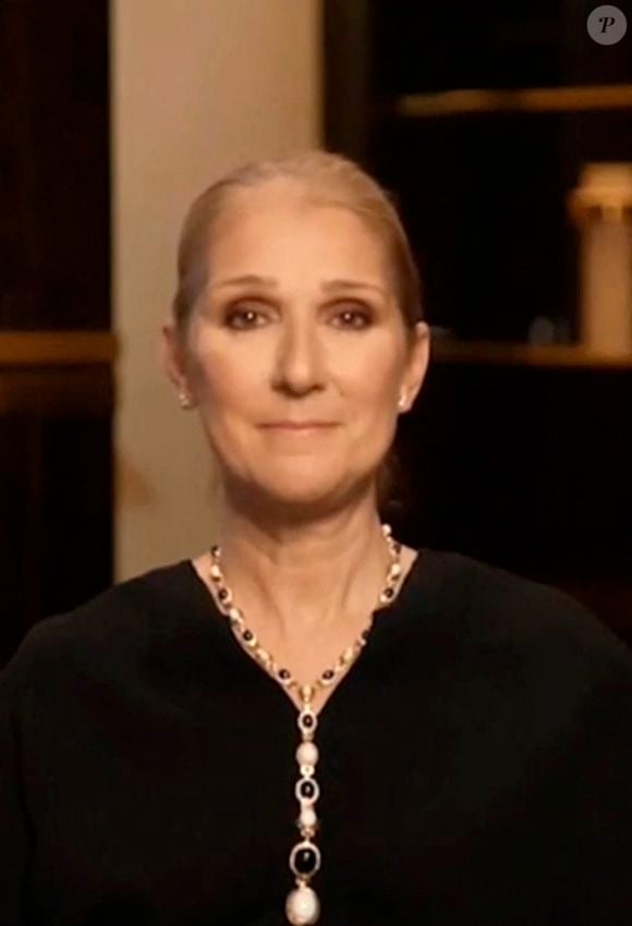 L'impresario de Céline Dion a accepté de s'occuper aussi de Claudette.


Céline Dion a annoncé ce jeudi (08/12/2022) le report une nouvelle fois de sa tournée européenne. 
© Capture Instagram via Bestimage