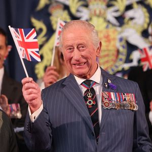 Le roi Charles III d'Angleterre - Des membres de la famille royale assistent à un concert marquant le 80e anniversaire du jour de la Victoire en Europe à Horse Guards Parade, Londres, Royaume-Uni, le 8 mai 2025. (Picture by Chris Jackson/WPA-Pool)