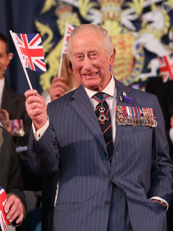 Le roi Charles III d'Angleterre - Des membres de la famille royale assistent à un concert marquant le 80e anniversaire du jour de la Victoire en Europe à Horse Guards Parade, Londres, Royaume-Uni, le 8 mai 2025. (Picture by Chris Jackson/WPA-Pool)