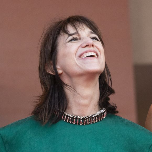 Charlotte Gainsbourg - Montée des marches du film « The Phoenician Scheme » lors du 78ème Festival International du Film de Cannes, au Palais des Festivals à Cannes. Le 18 mai 2025. © Jacovides-Moreau / Bestimage