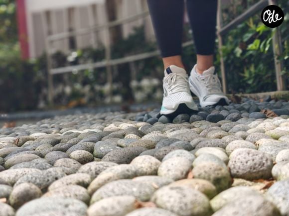 Son succès repose notamment sur un nombre simple et facile à mémoriser, plutôt que sur une étude médicale.

Photo prise par B Joy Abraham / Unsplash