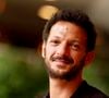 L'animateur du Maillon faible, en couple depuis sept ans, s'était confié sur son bonheur amoureux après être resté célibataire pendant de longues années.

Vincent Dedienne au photocall du village lors des Internationaux de France de Tennis de Roland Garros 2026. Paris, le 31 mai 2026.

© Jacovides / Bestimage