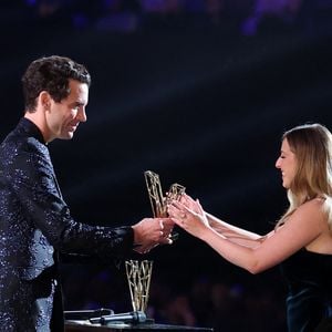 Valérie Lemercier, Mika (président d'honneur) et Helena (chanson originale de l'année) à la cérémonie des 41èmes Victoires de la Musique à la Seine Musicale à Boulogne-Billancourt le 13 février 2026.

© Jacovides / Moreau / Bestimage
