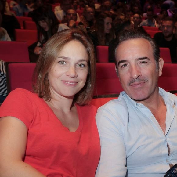 Jean Dujardin et Nathalie Péchalat sont passionnés par leur métier.

Exclusif - Nathalie Pechalat et son mari Jean Dujardin - People à la représentation exceptionnelle du spectacle musical "Sur la route Enchantée" de Chantal Goya au Palais des Congrès de la Porte Maillot à Paris - © Jack Tribeca / Bestimage