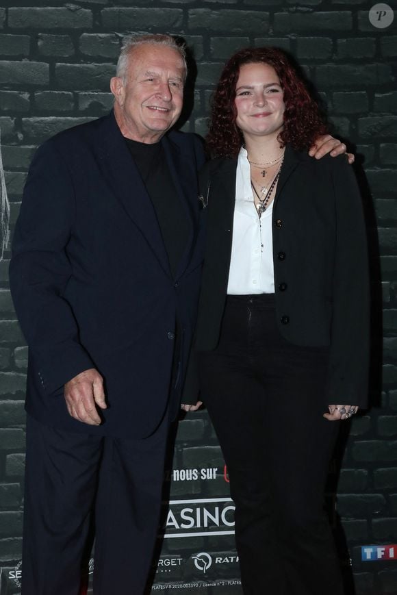 Michel Field et sa fille Manon - Célébrités lors du filage de la comédie musicale "Chicago, le Musical" au Casino de Paris le 13 novembre 2025. © Bertrand Rindoff / Bestimage