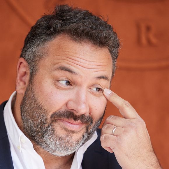 Bruce Toussaint au village lors des Internationaux de France de tennis de Roland Garros 2023, à Paris, France, le 6 juin 2023. © Jacovides-Moreau/Bestimage