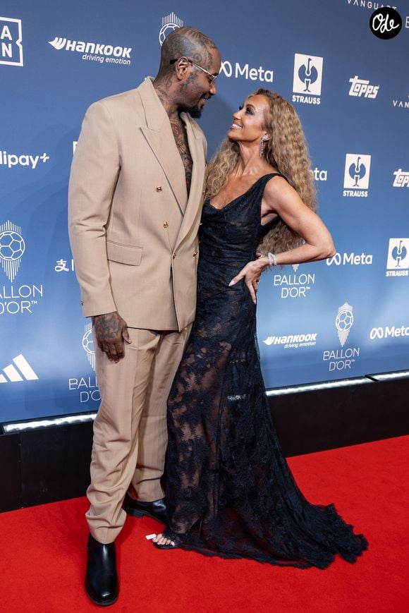 Au-delà des performances sportives, le tapis rouge a fait la part belle à la mode.

Kate Scott et son époux Malik Scott à la 70e cérémonie du Ballon d'Or au Palladium Theatre, le 26 octobre 2026 à Londres.

© Cyril Moreau / Bestimage
