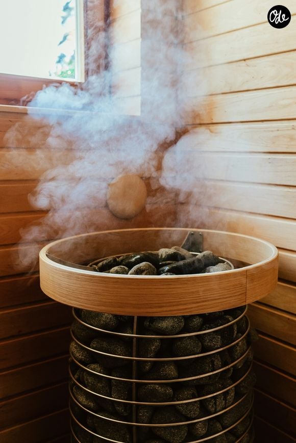 Les séances régulières de sauna aideraient, en effet, à atténuer la résistance à l'insuline liée aux bouleversements hormonaux.
