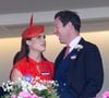 "Jack et moi sommes ravis d’annoncer la naissance de notre petite fille Brooksbank !! Nous sommes complètement sous le charme de notre petite puce", a-t-elle écrit.

La princesse Eugenie d'York et son mari Jack Brooksbank lors de la cinquième et dernière journée des courses hippiques de Royal Ascot, à Ascot (Berkshire, Royaume-Uni), le 21 juin 2025.

© GOFF  / BESTIMAGE