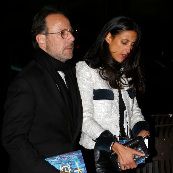Marc Levy avait d'ailleurs confié que son épouse, l'illustratrice Pauline Lévêque, rêvait elle aussi de s'y installer. Heureuse coïncidence mais surtout vœu exaucé pour les deux.

Marc Levy et sa femme Pauline Lévêque - Arrivée des célébrités au défilé de mode The Chanel Croisiere au Metropolitan Museum à New York, le 4 décembre 2018.

©BestImage