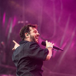 Claudio Capéo est en concert sur la scène du festival du Printemps de Pérouges au château de Saint Maurice de Remens le 29 juin 2024.
© Sandrine Thesillat / Panoramic / Bestimage