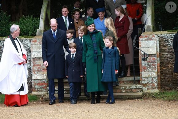 Princess Beatrice, Edoardo Mapelli Mozzi, Sophie Rhys-Jones, duchesse d'Edimbourg, le prince Edward, duc d'Edimbourg, Savannah Phillips, Catherine (Kate) Middleton, princesse de Galles, Prince Louis, Princesse Charlotte, Prince George, Le prince William, prince de Galles, Tim Laurence, Peter Phillips - La famille royale britannique se rend à la messe de Noël à Sandringham le 25 décembre 2024.