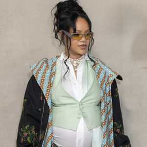 Rihanna (enceinte) au Greeting au défilé DIOR de la mode homme Printemps/Été 2026 dans le cadre de la Fashion Week de Paris à l'Hôtel National des Invalides, Place Vauban, à Paris, France, le 27 juin 2025. © Olivier Borde/Bestimage