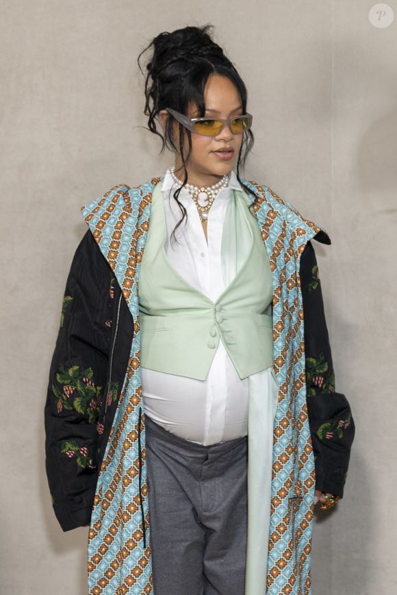 Rihanna (enceinte) au Greeting au défilé DIOR de la mode homme Printemps/Été 2026 dans le cadre de la Fashion Week de Paris à l'Hôtel National des Invalides, Place Vauban, à Paris, France, le 27 juin 2025. © Olivier Borde/Bestimage
