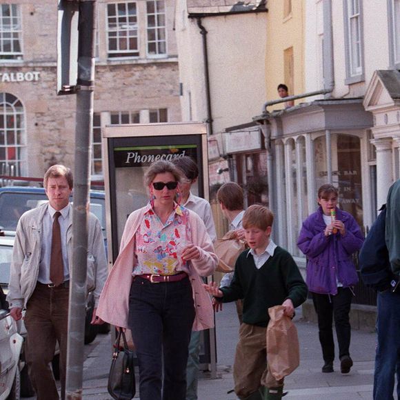 William, HArry et leur nounou Tiggy Legge-Bourke à Tetbury le 17 avril 1995