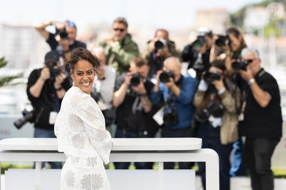 Un film sélectionné au Festival de Cannes dans la section Cannes Premières et pour lequel Amel a enfilé sa plus belle robe pour fouler le tapis rouge lors du 78ème Festival International du Film de Cannes. 

Amel Bent au photocall du film "Ma Frère" lors du 78ème Festival International du Film de Cannes, au Palais des Festivals à Cannes, France, le 22 mai 2025. © Jacovides-Moreau/Bestimage