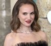 "On voit aussi que c'est un business", déclare-t-elle à propos du modèle américain, où des examens supplémentaires sont plus facilement proposés.

Natalie Portman lors de l'avant-première du film Fountain of Youth, à New York.

© Backgrid USA / Bestimage