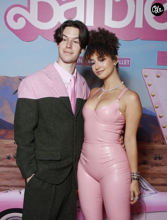 Après sa rupture avec Seb la Frite, elle raconte avoir eu "l'appétit complètement noué".

Exclusif - Lena Situations (Lena Mahouf) et Seb Frit (Sebastien Frit, Seb la Frite sur les réseaux sociaux) - Avant-première du film "Barbie" au Grand Rex à Paris. Le 18 juillet 2023. 
© Denis Guignebourg/Bestimage