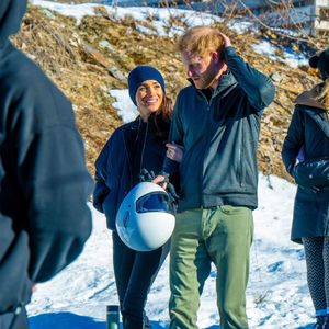 Le prince Harry fait du skeleton sous les yeux de Meghan Markle lors d'une visite au camp d'entrainement des athlètes des Invictus Games 2024 à Whistler en Colombie Britannique le 15 février 2024.

Photo : Backgrid USA / Bestimage