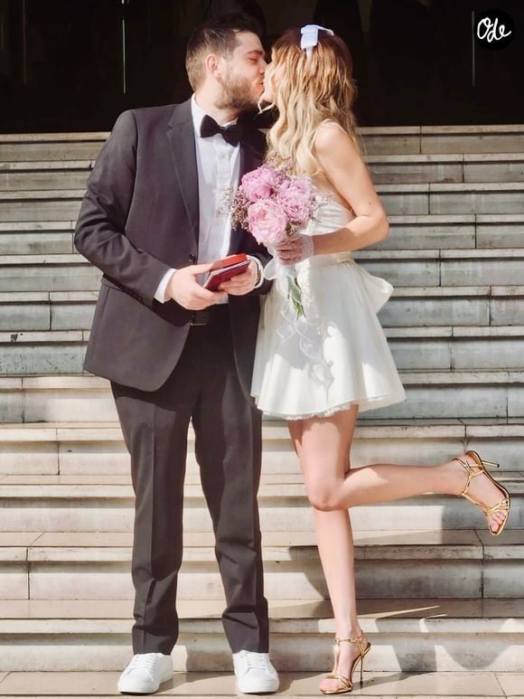 Mariage de la comédienne Sarah Deffeyes avec Yannick