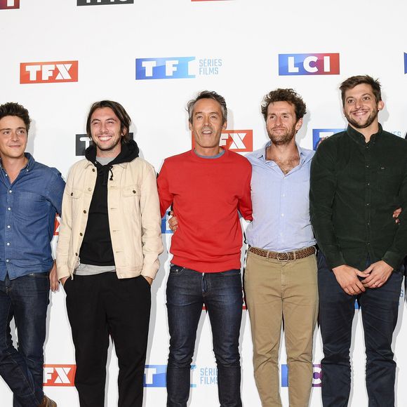 L'équipe de l'émission "Quotidien" : Salhia Brakhlia, Julien Bellver, Martin Weill, Etienne Carbonnier, Yann Barthès, Pablo Mira, Paul Larrouturou, Azzeddine Ahmed-Chaouch et Alison Wheeler - Soirée de rentrée 2019 de TF1 au Palais de Tokyo à Paris, le 9 septembre 2019. © Pierre Perusseau/Bestimage