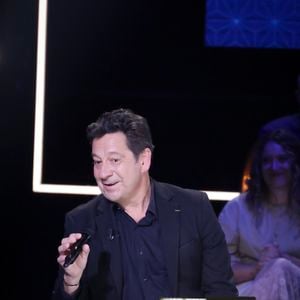 Laurent Gerra, lors de l'enregistrement de l'émission "La Boîte à secrets", présentée par F.Bollaert et diffusée le 10 octobre 2025 sur France 3, dans les studios du Lendit à Saint-Denis, Seine Saint-Denis, France, le 22 septembre 2025. © Jack Tribeca/Bestimage