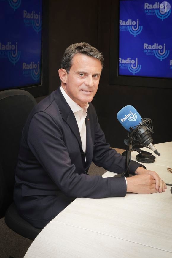 Exclusif - Manuel Valls - Enregistrement de l'émission de F.Haziza, diffusée le 30 avril, sur Radio J à Paris. Le 27 avril 2023
© Jack Tribeca / Bestimage