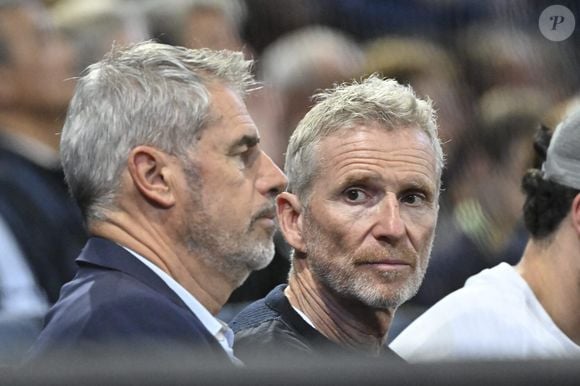 Denis Brogniart et Marc Maury au tournoi de tennis ATP Masters 1000 de Paris (Paris Rolex Master ) à l'Accor Arena - Palais Omnisports de Paris-Bercy - à Paris, France, le 31 octobre 2024. © Chryslene Caillaud/Panoramic/Bestimage