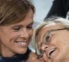 La star de l'humour et son épouse vont en effet incarner un nouveau programme, sur TMC. 

Muriel Robin et sa femme Anne Le Nen dans les tribunes lors des Internationaux de France de Tennis de Roland Garros 2025, à Paris, France, le 4 juin 2025. © Jacovides-Moreau/Bestimage